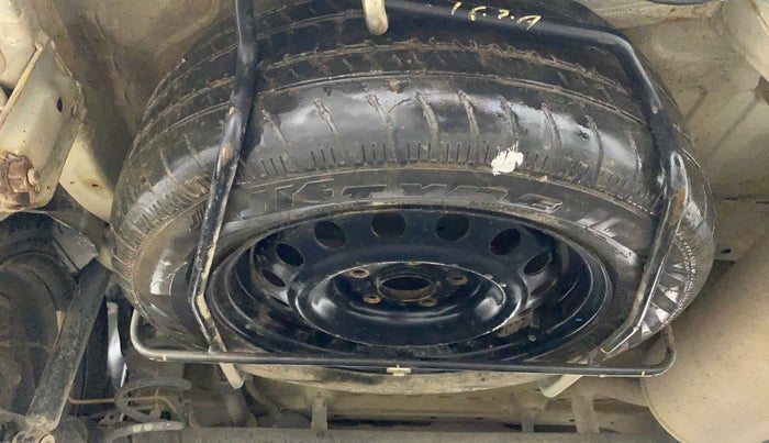 2015 Maruti Ertiga VXI, Petrol, Manual, 65,450 km, Spare Tyre