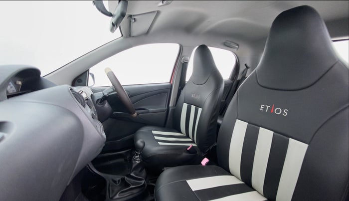 2012 Toyota Etios Liva D 4D GD, Diesel, Manual, 86,154 km, Right Side Front Door Cabin