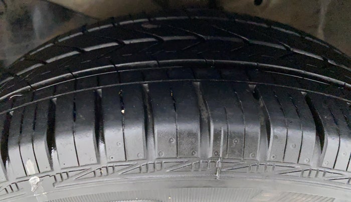 2014 Honda Amaze 1.2 SMT I VTEC, Petrol, Manual, 36,270 km, Left Front Tyre Tread