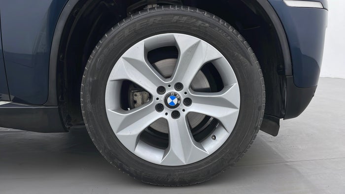 BMW X6-Right Front Tyre