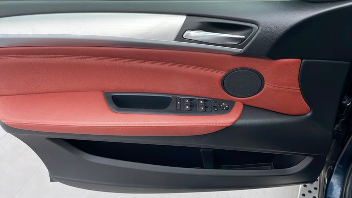 BMW X6-Driver Side Door Panels Controls