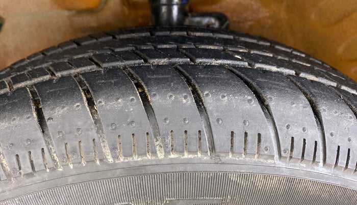 2018 Maruti Celerio X ZXI, Petrol, Manual, 48,335 km, Left Front Tyre Tread