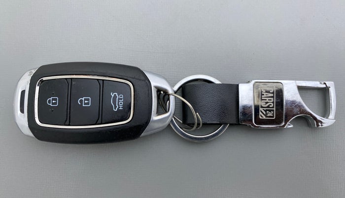 2020 Hyundai Verna 1.6 CRDI SX, Diesel, Manual, 34,942 km, Key Close Up