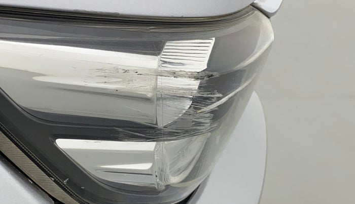 2018 Honda Amaze 1.2L I-VTEC V CVT, Petrol, Automatic, 56,385 km, Right headlight - Minor scratches