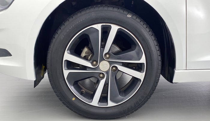 2020 Tata ALTROZ XZ 1.2, Petrol, Manual, 29,850 km, Left Front Wheel