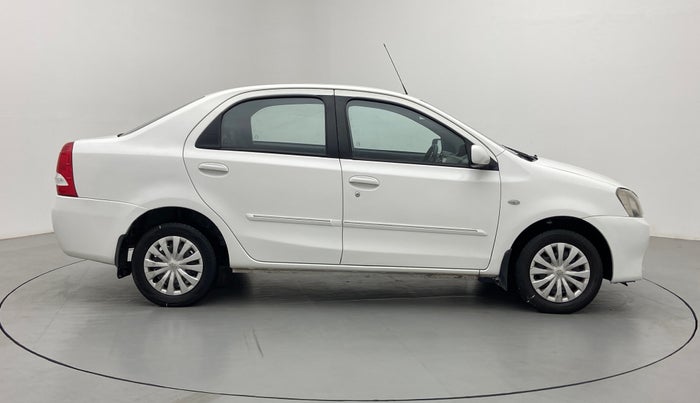 2013 Toyota Etios GD, Diesel, Manual, 74,643 km, Right Side View