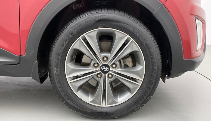 2017 Hyundai Creta SX PLUS AT 1.6 PETROL, Petrol, Automatic, 1,16,844 km, Right Front Wheel