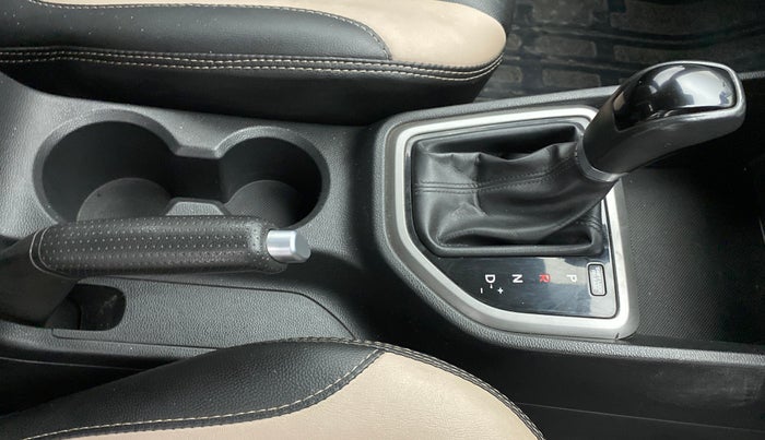 2017 Hyundai Creta SX PLUS AT 1.6 PETROL, Petrol, Automatic, 1,16,844 km, Gear Lever