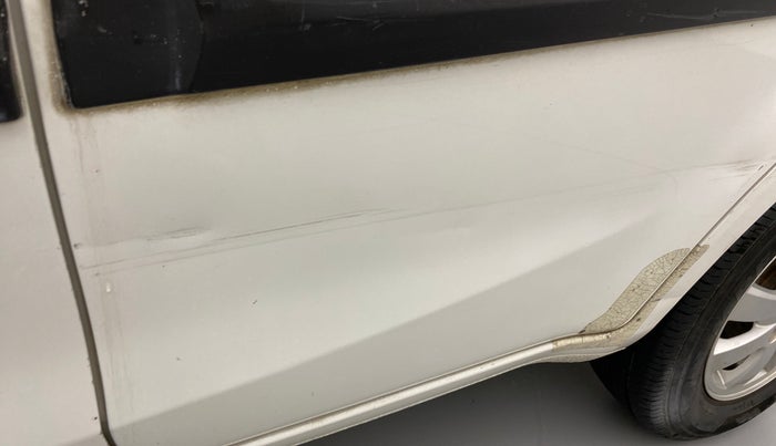 2014 Maruti Ritz ZXI, Petrol, Manual, 94,681 km, Rear left door - Minor scratches