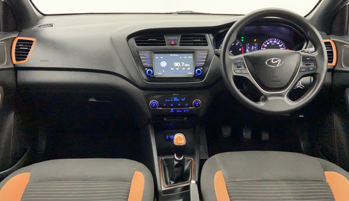 2018 Hyundai Elite i20 ASTA 1.4 CRDI DUAL TONE, Diesel, Manual, 63,772 km, Dashboard View