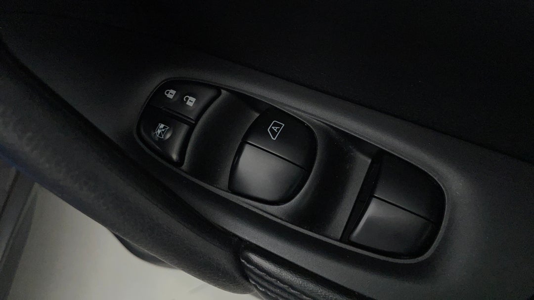 2018 Nissan X-trail St (2WD), Automatic, 81032 km, Drivers Side Door Panel Controls