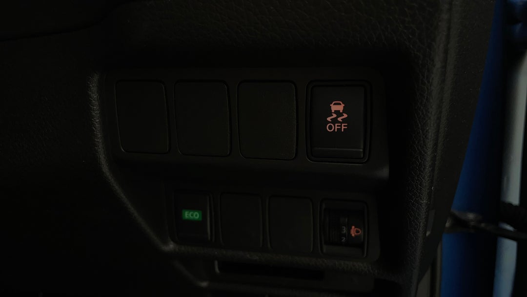 2018 Nissan X-trail St (2WD), Automatic, 81032 km, Utility Switches/Buttons