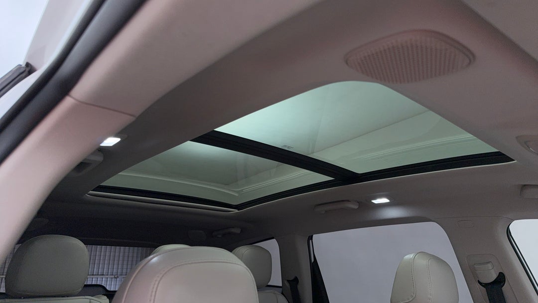Interior Sunroof/Moonroof