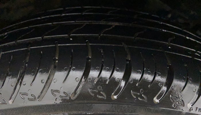2017 Honda BR-V 1.5L I-VTEC V, Petrol, Manual, 56,521 km, Right Rear Tyre Tread