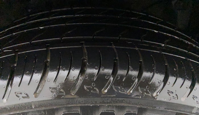 2017 Honda BR-V 1.5L I-VTEC V, Petrol, Manual, 56,521 km, Right Front Tyre Tread