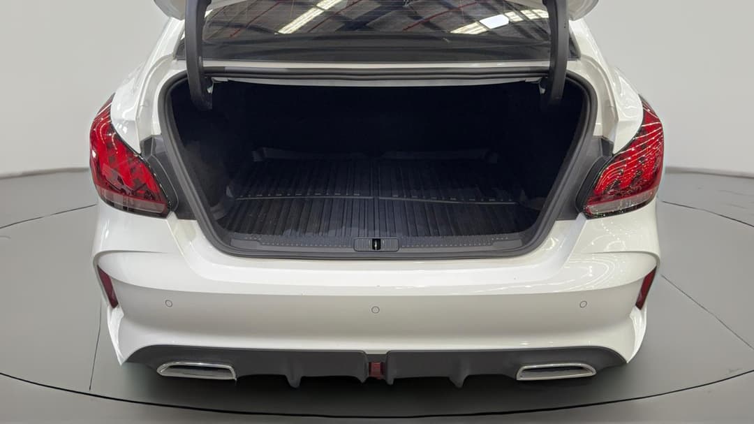 2023 MG Mg5 Essence, Automatic, 39050 km, Boot Inside View