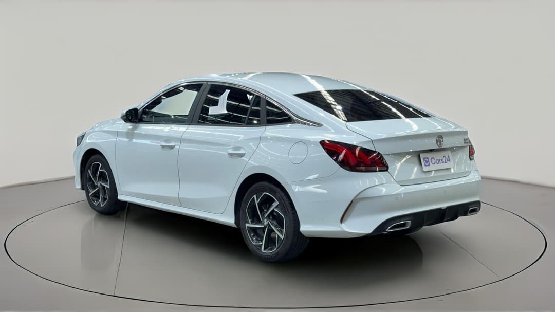 2023 MG Mg5 Essence, Automatic, 39050 km, Left Back Diagonal (45- Degree) View