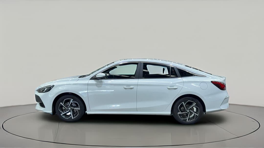 2023 MG Mg5 Essence, Automatic, 39050 km, Left Side View