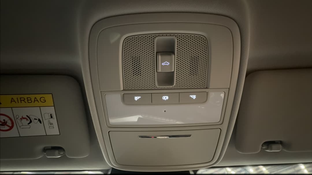2023 MG Mg5 Essence, Automatic, 39050 km, On-Roof Controls/Sunglass holder
