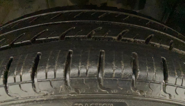 2017 Datsun Go Plus T, Petrol, Manual, 39,381 km, Left Rear Tyre Tread