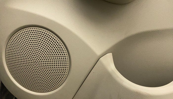 2017 Datsun Go Plus T, Petrol, Manual, 39,381 km, Speaker