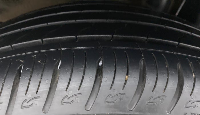 2021 KIA SONET HTX 1.0 IMT, Petrol, Manual, 11,519 km, Left Rear Tyre Tread