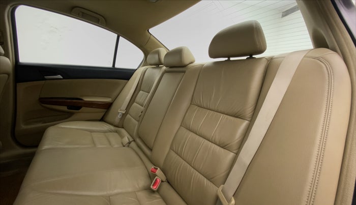 2013 Honda Accord 2.4 MT, Petrol, Manual, 75,269 km, Right Side Rear Door Cabin