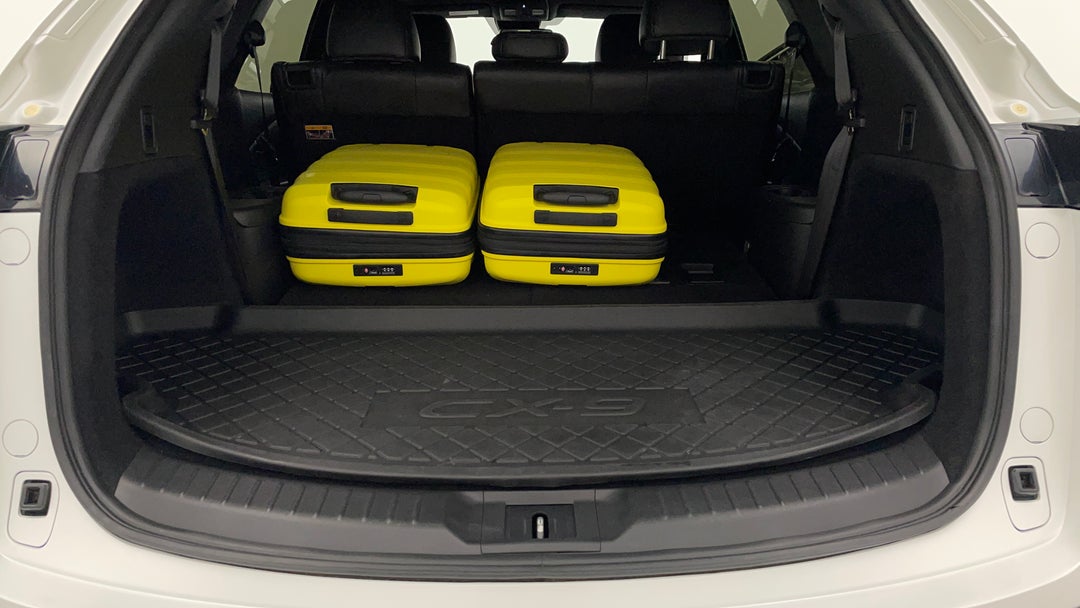 2017 Mazda CX-9 Azami (awd), Automatic, 148959 km, Boot Inside View with Luggage