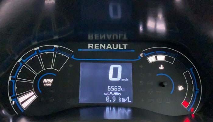 2022 Renault TRIBER RXT, Petrol, Manual, 6,563 km, Odometer Image