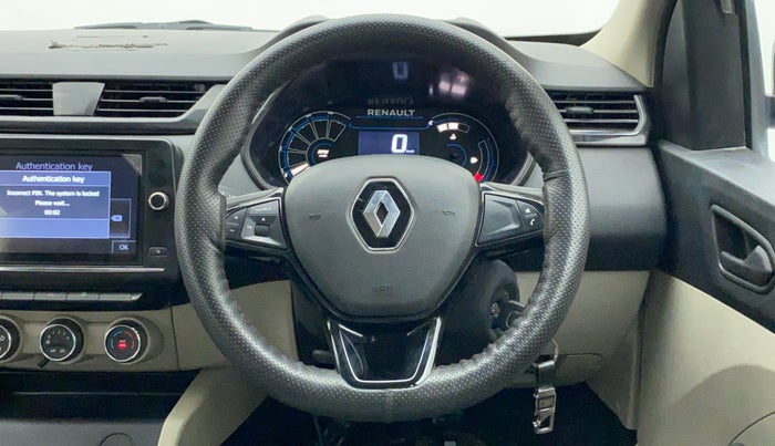 2022 Renault TRIBER RXT, Petrol, Manual, 6,563 km, Steering Wheel Close Up