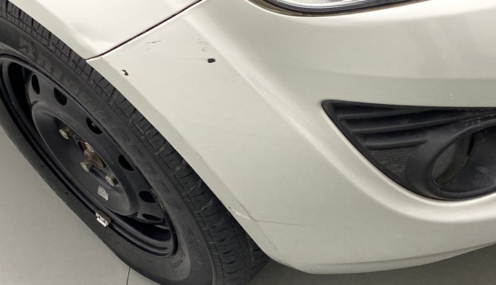 2013 Maruti Ritz VXI, Petrol, Manual, 44,917 km, Front bumper - Minor scratches