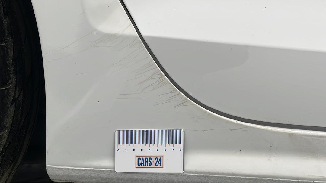 Quarter Panel Rear RHS Scuff