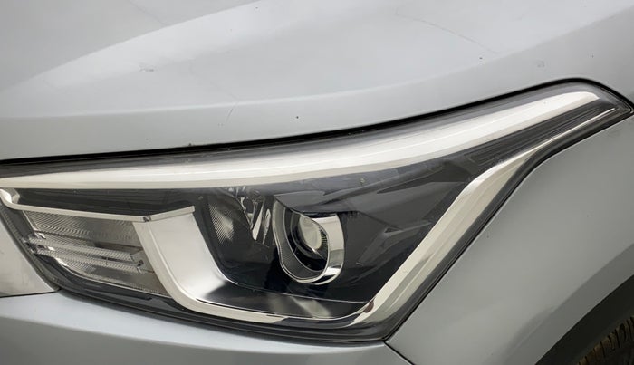 2019 Hyundai Creta SX 1.6 PETROL, Petrol, Manual, 70,926 km, Left headlight - Minor scratches