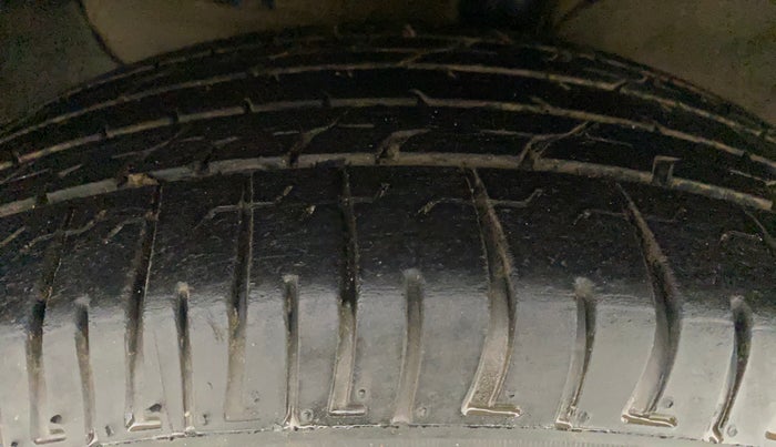 2019 Hyundai Creta SX 1.6 PETROL, Petrol, Manual, 70,926 km, Left Front Tyre Tread