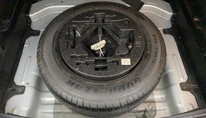 2019 Hyundai Creta SX 1.6 PETROL, Petrol, Manual, 70,926 km, Spare Tyre