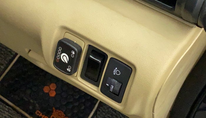 2013 Honda City 1.5L I-VTEC E MT, CNG, Manual, 99,999 km, Dashboard - Headlight height adjustment not working