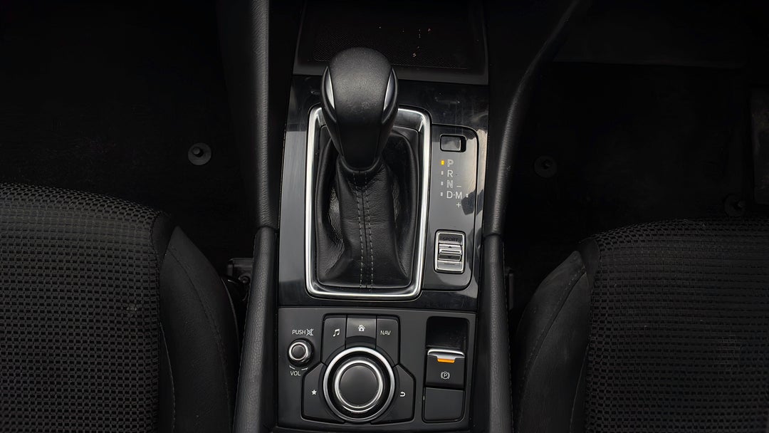 2016 Mazda 3 Sp25, Automatic, 53921 km, Gear Lever 