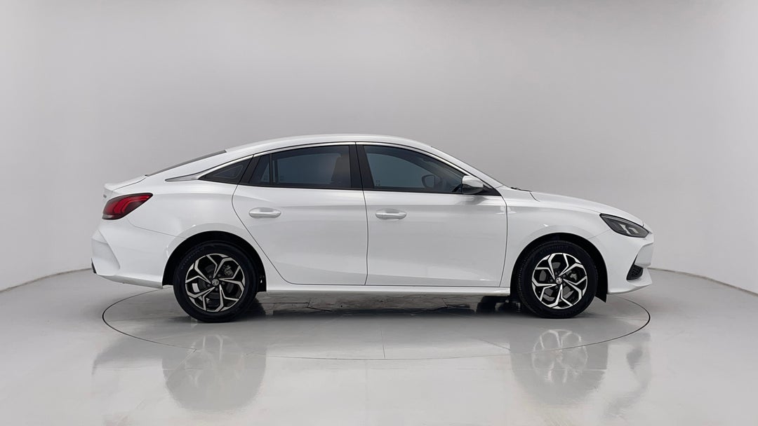 2023 MG Mg5 Vibe, Automatic, 13027 km, Right Side View