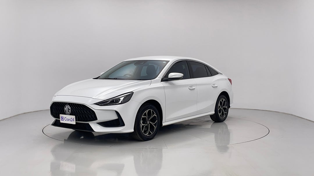 2023 MG Mg5 Vibe, Automatic, 13027 km, Left Front Diagonal (45- Degree) View