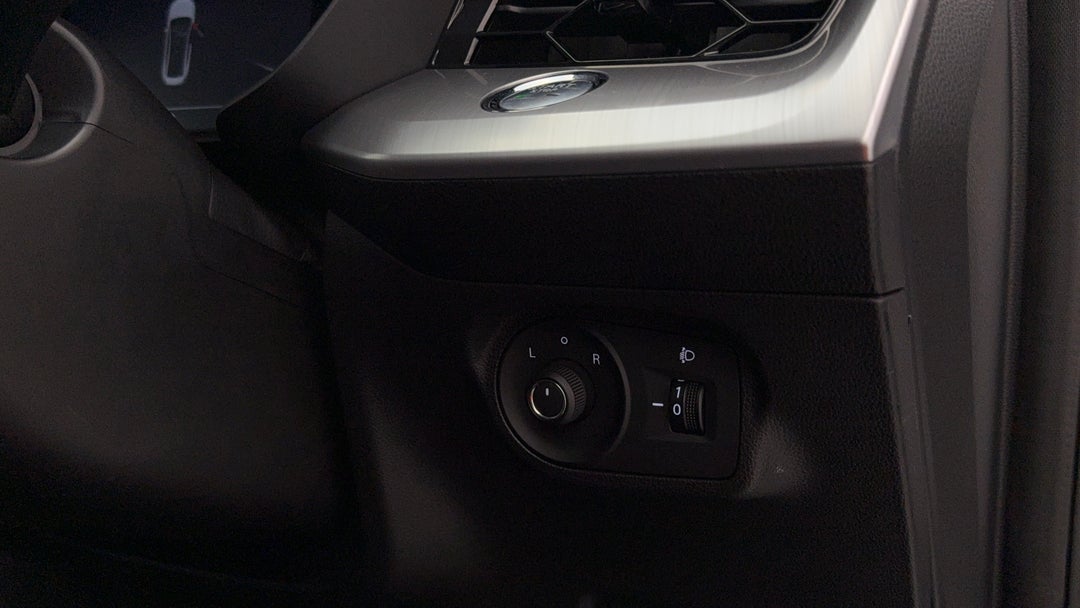 2023 MG Mg5 Vibe, Automatic, 13027 km, Utility Switches/Buttons