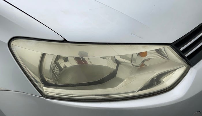 2011 Volkswagen Vento HIGHLINE 1.6 MPI, Petrol, Manual, 43,512 km, Right headlight - Minor scratches