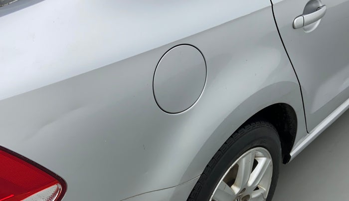 2011 Volkswagen Vento HIGHLINE 1.6 MPI, Petrol, Manual, 43,512 km, Right quarter panel - Slightly dented