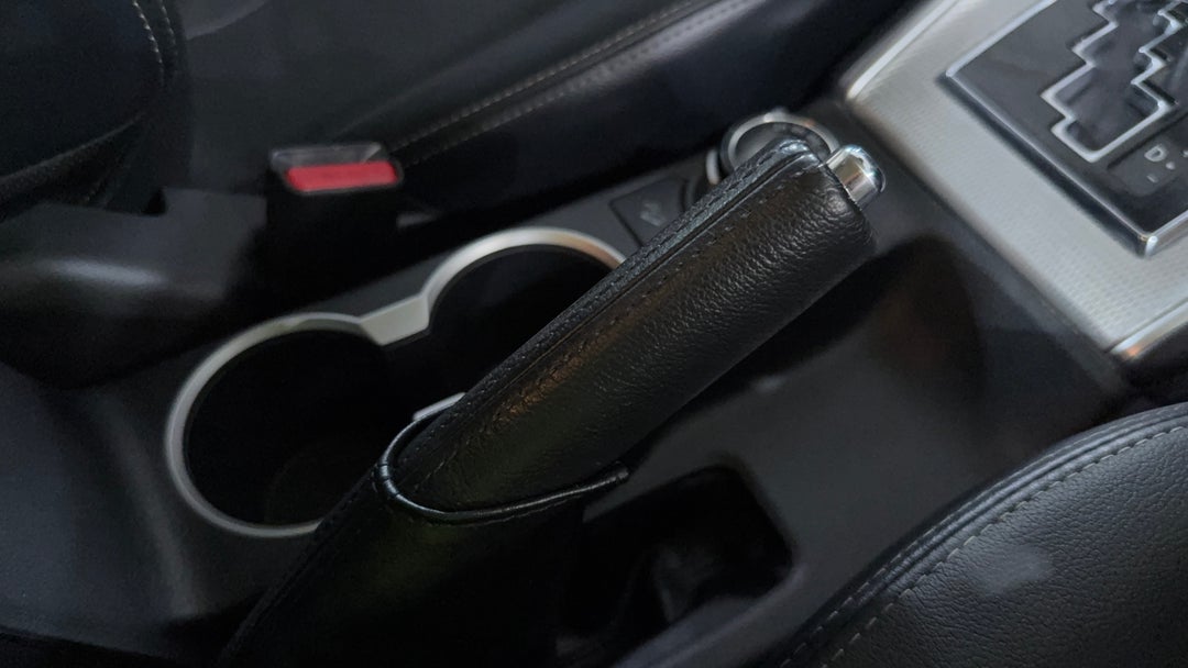 2019 Mitsubishi Triton Gls (4x4) Premium, Automatic, 98841 km, Handbrake