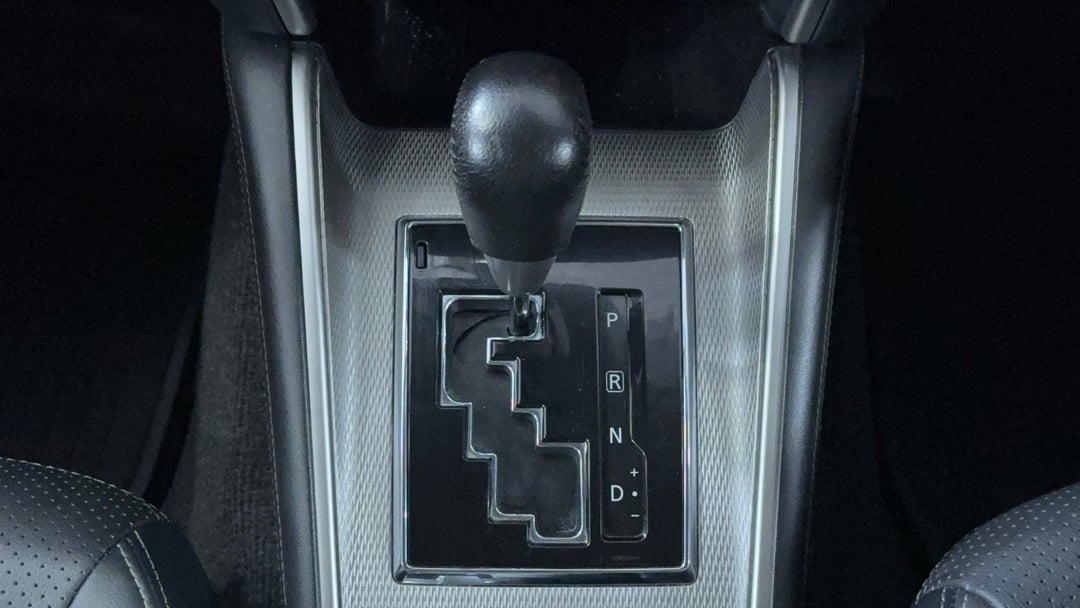 2019 Mitsubishi Triton Gls (4x4) Premium, Automatic, 98841 km, Gear Lever 