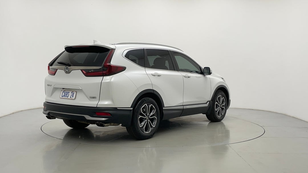 Right Back Diagonal (45- Degree) View