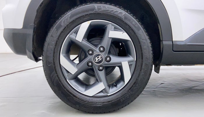 2019 Hyundai VENUE 1.0L Turbo GDI SX MT, Petrol, Manual, 5,789 km, Right Rear Wheel
