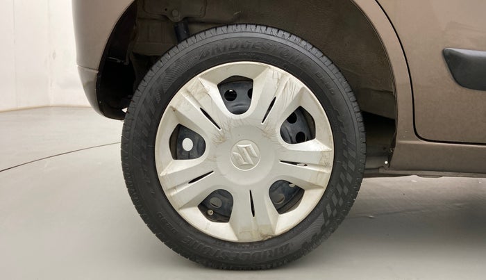 2016 Maruti Wagon R 1.0 VXI OPT, Petrol, Manual, 92,096 km, Right Rear Wheel