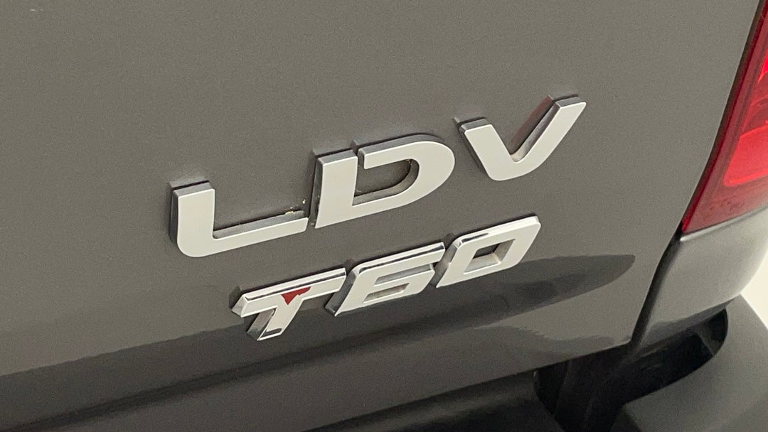 Badge (Boot Right Side)