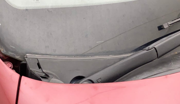 2015 Hyundai i10 MAGNA 1.1, Petrol, Manual, 50,925 km, Bonnet (hood) - Cowl vent panel has minor damage