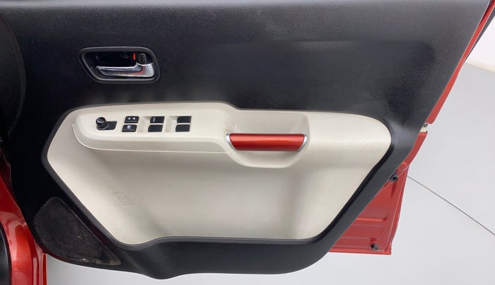 2017 Maruti IGNIS DELTA 1.2 K12, Petrol, Manual, 60,498 km, Driver Side Door Panels Control